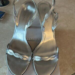 Lumiana Italy Leather Silver Sandals Size 10 NWT